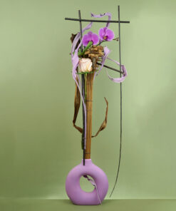 Decorative Design Using a structure with minimal amount of flowers